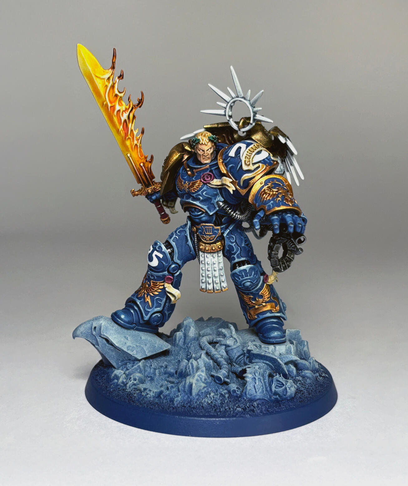 Roboute Guilliman